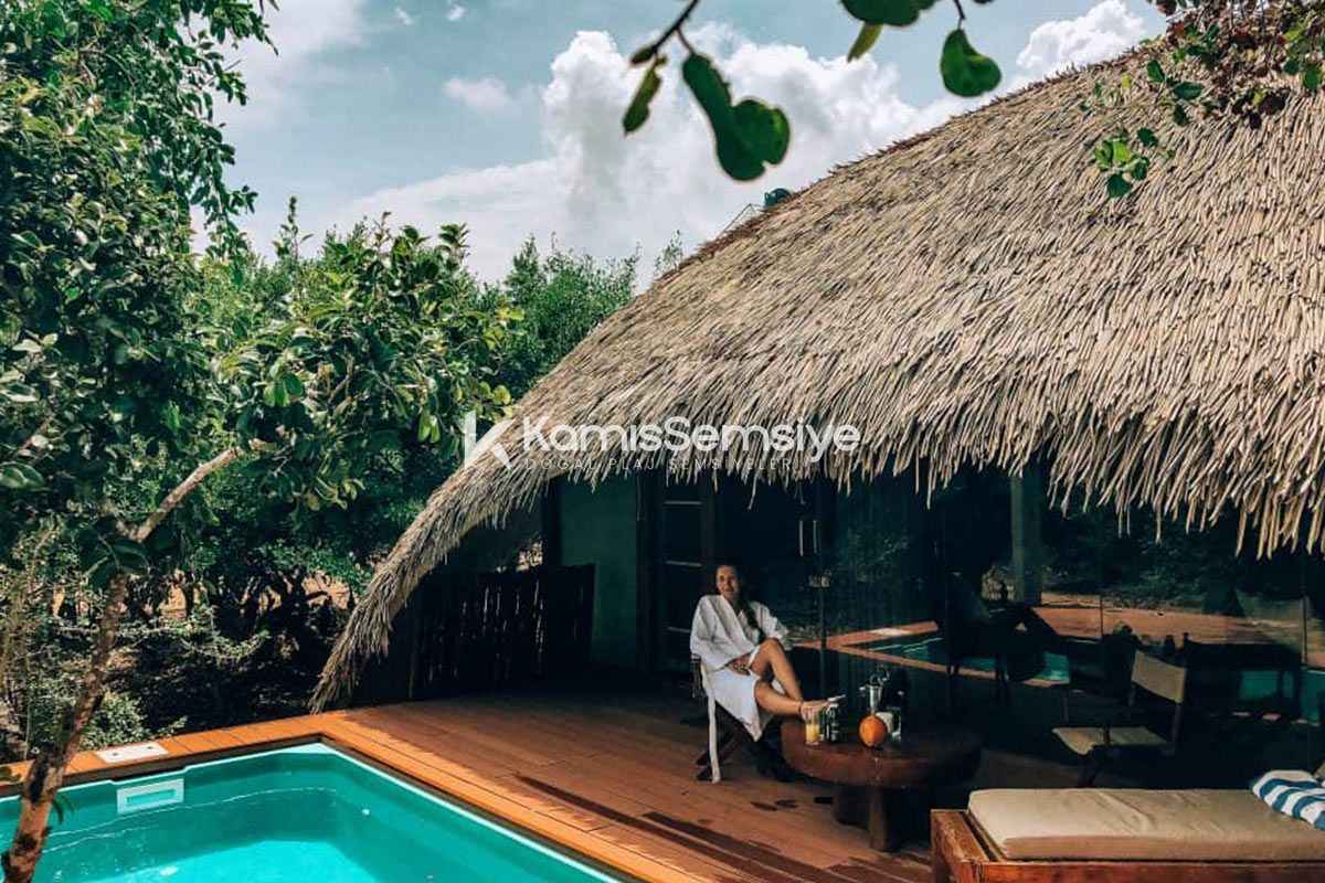 Oteller Kirpi Kamış Çatıyı Tercih Ediyor