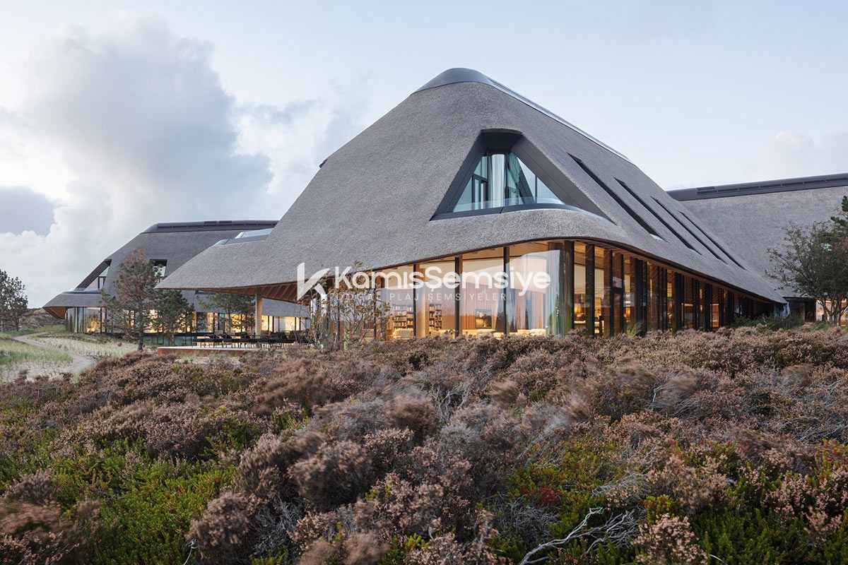 Oteller Kirpi Kamış Çatıyı Tercih Ediyor